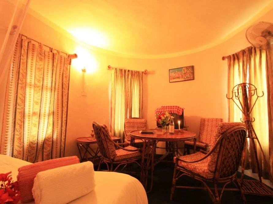 Castle Hotel פוקהרה מראה חיצוני תמונה